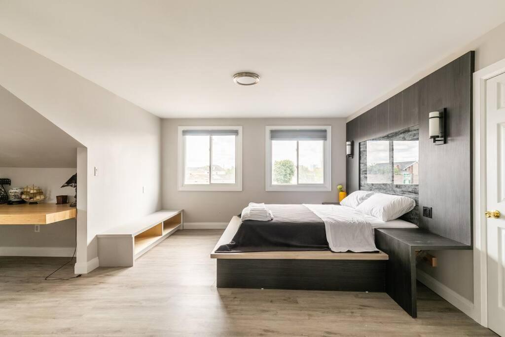 Modern House Newly Furnished 3 Mins Drive To Fall Ниагара-Фолс Экстерьер фото